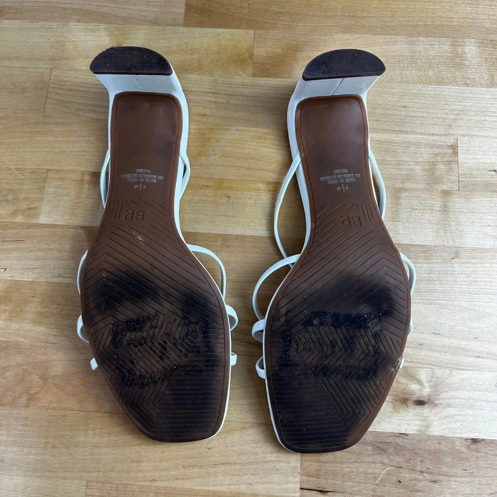 BP Square Toe Heeled Mules Sandal Knot Strap White‎ Block Heel Size 8.5